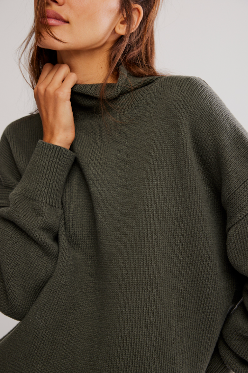 Sweaters for Women | Madison's Niche