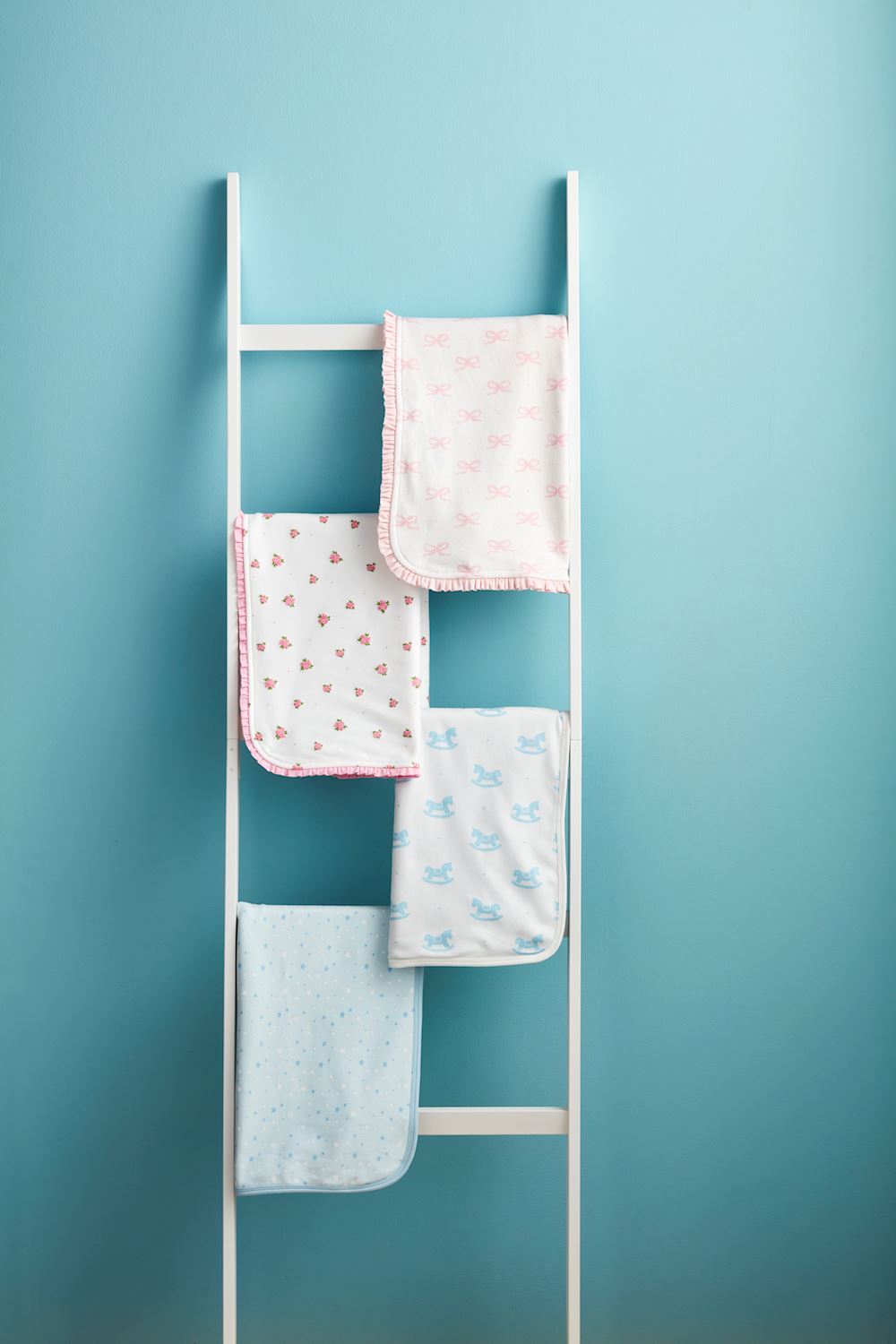 Rosette Arrival Blanket