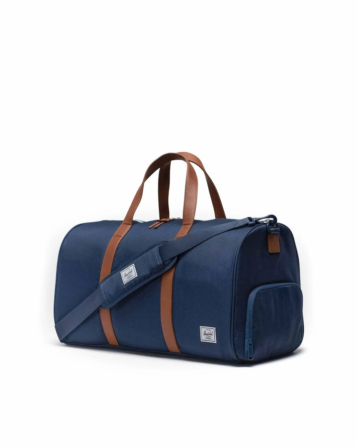 Novel Duffle 43L in Navy - Madison's Niche 