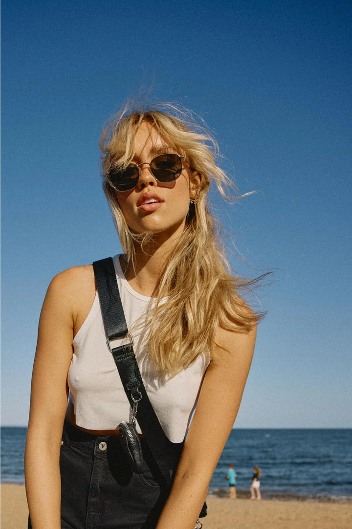 Neptune Deux in Gold Polarized - Madison's Niche 