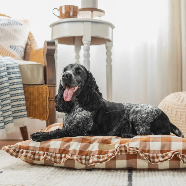 Vintage Gingham Envelope Bed