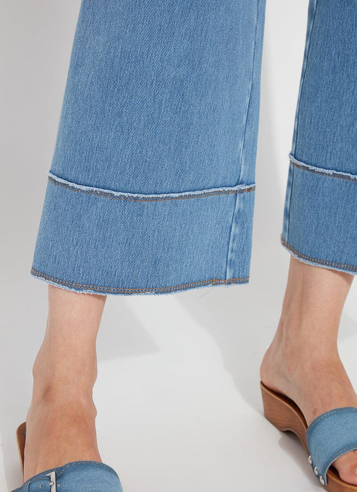 Margo Hi Waist Crop Denim In Bleached Blue