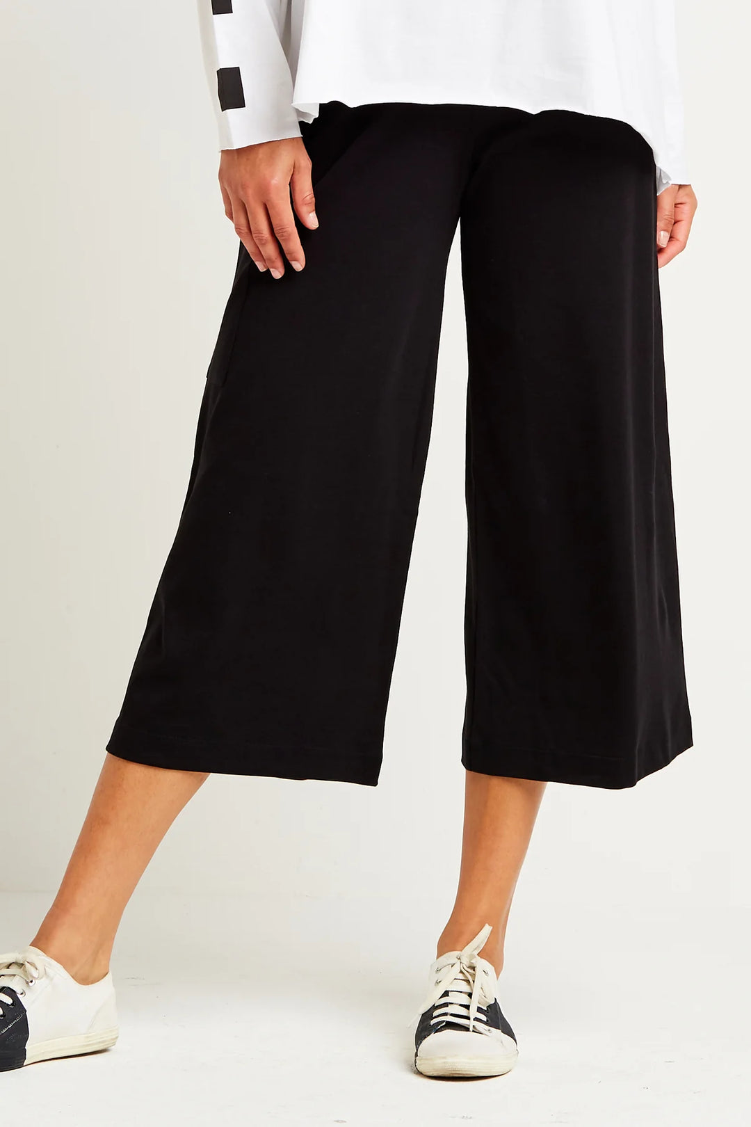 Prima Cotton Gauchos in Black - Madison's Niche 