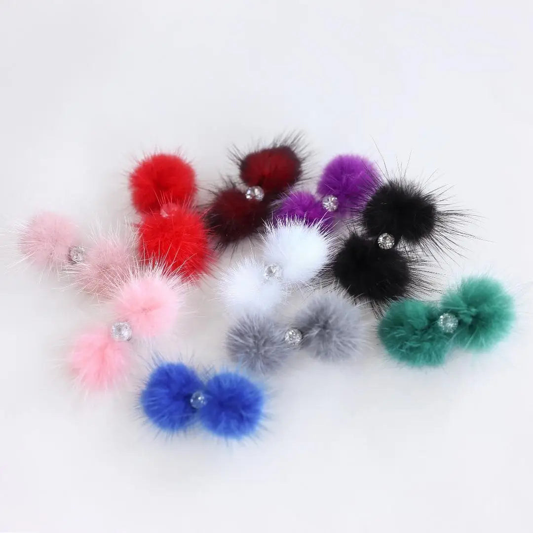 Pom Pom Barrette in Grey - Madison's Niche 