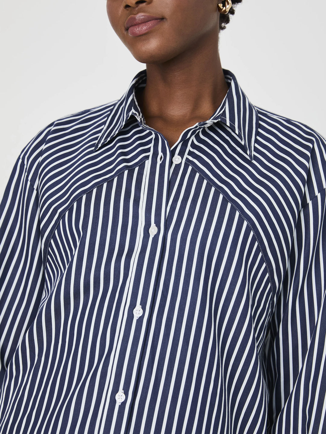 Alexis Cotton Angled Yoke Striped Shirt in Marine Summer White