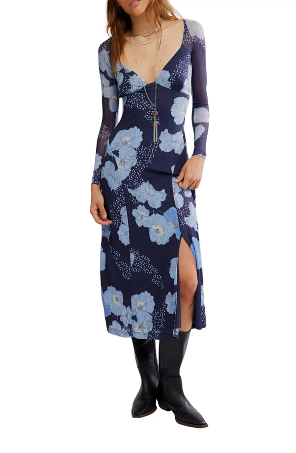 Calla Midi in Sky Madison's Niche 