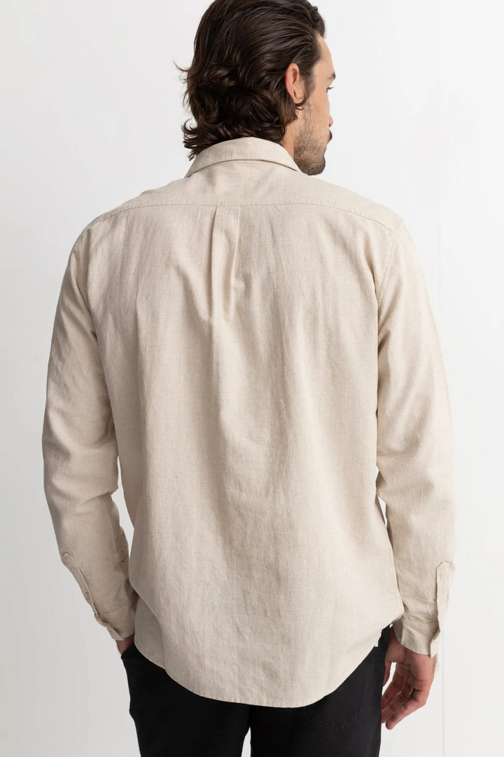 Classic Linen Long Sleeve Shirt in Sand