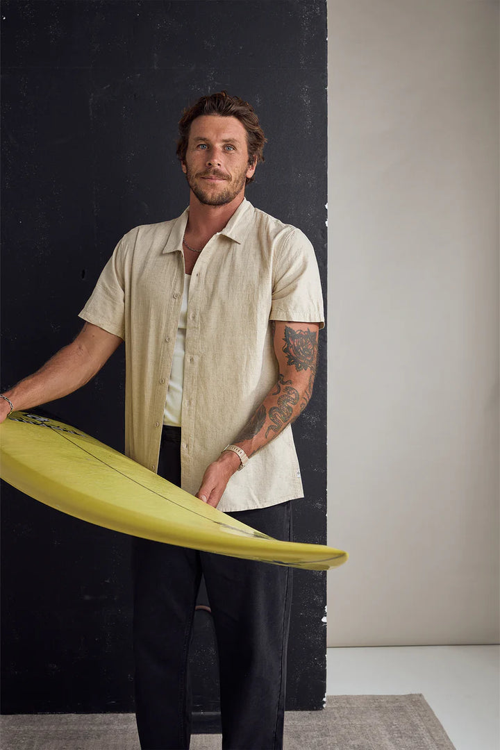 Classic Linen Shirt in Sand