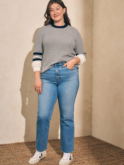 Throwback Crew Sweater - Madison's Niche 
