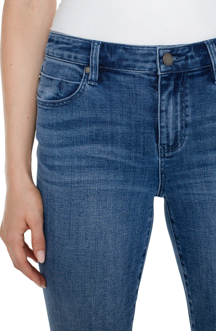 Lucy Bootcut Jeans - Madison's Niche 