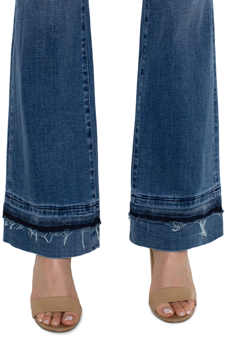 Lucy Bootcut Jeans - Madison's Niche 
