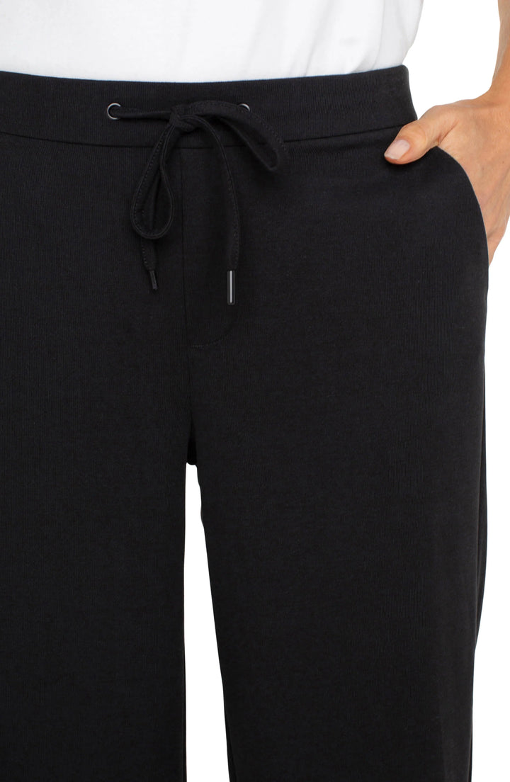 Black Wide Leg Crop Trouser