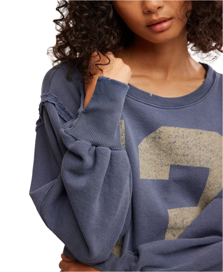 Graphic Camden in Navy