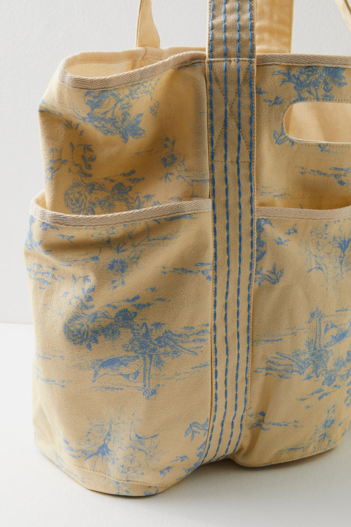 Toile Printed Caravan Tote
