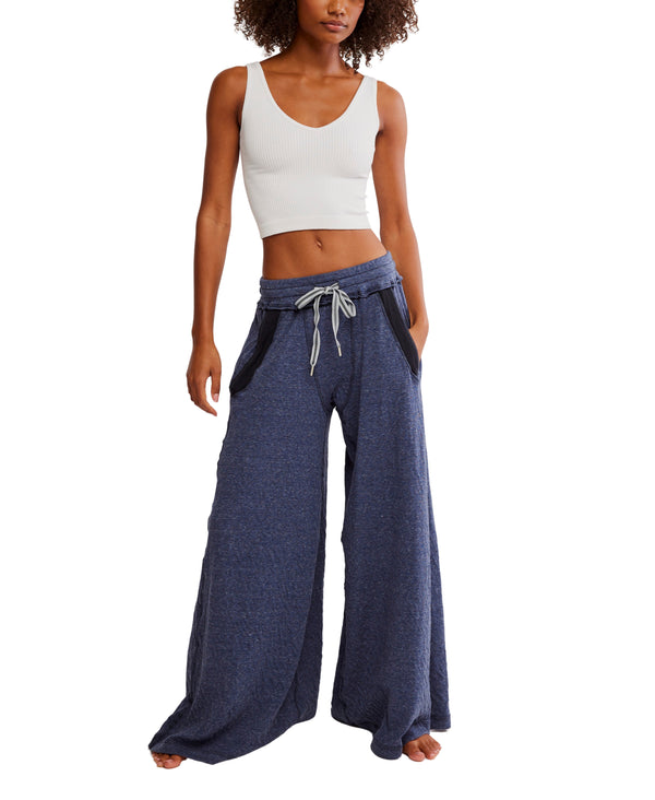 Wait A Minute Wide-Leg in Navy Heather Madison's Niche 