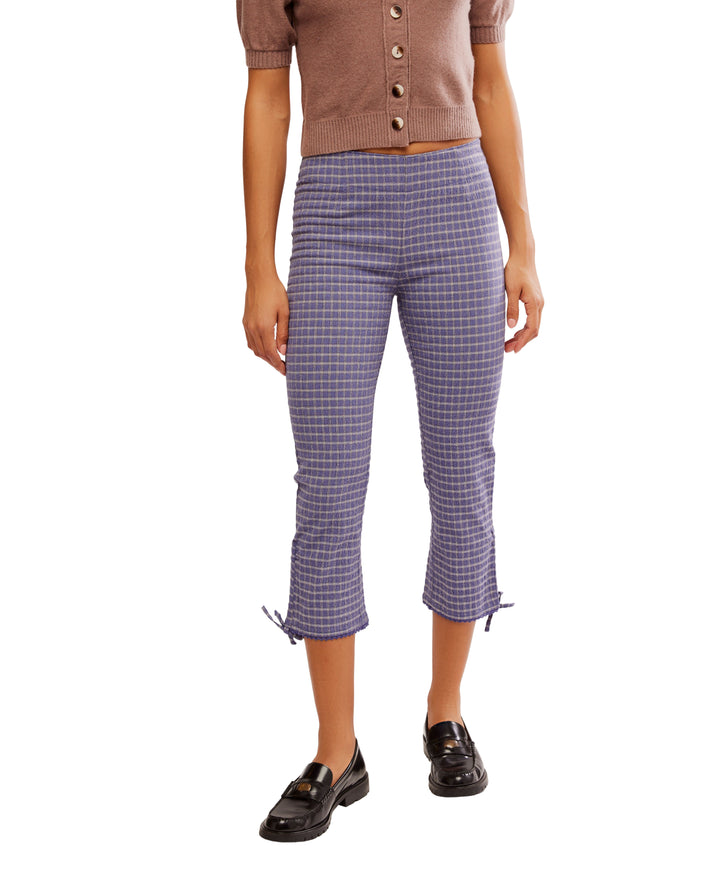 Feeling Flirty Slim Capri