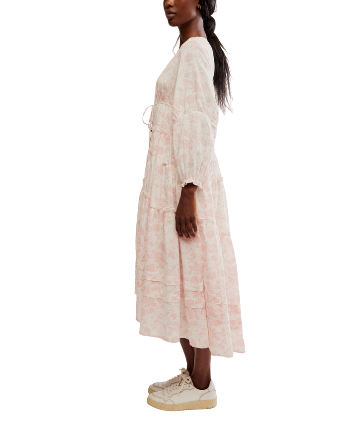 Pappiet Midi Dress in Femme