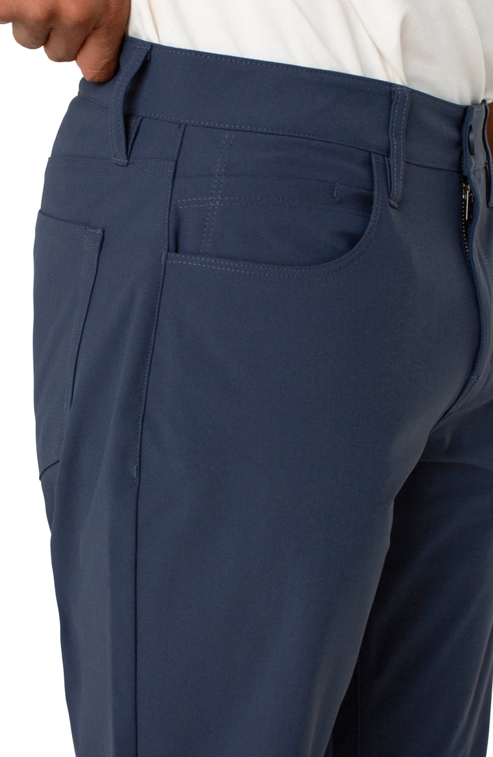 Slim Straight Tech Pant in Navy