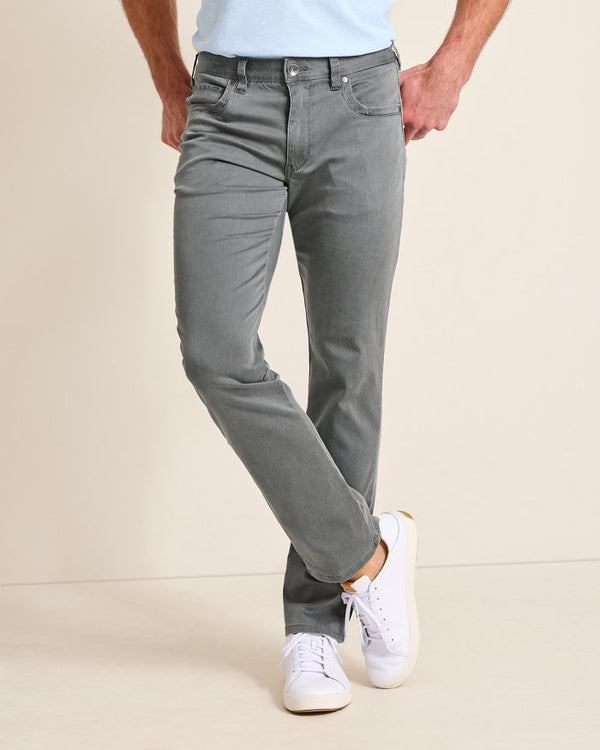 Boracay Jean in Fog Grey Madison's Niche 