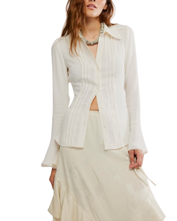 Melrose Top in Whisper White Madison's Niche 