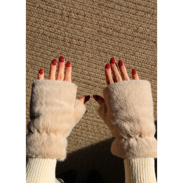 Fingerless Faux-Fur Mittens in Beige Madison's Niche 
