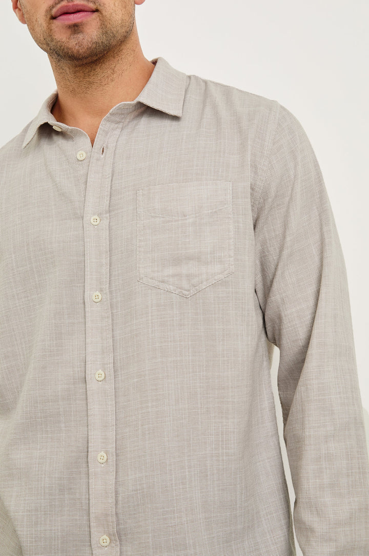 Wyatt Relaxed Fit Shirt in Tahini Etch