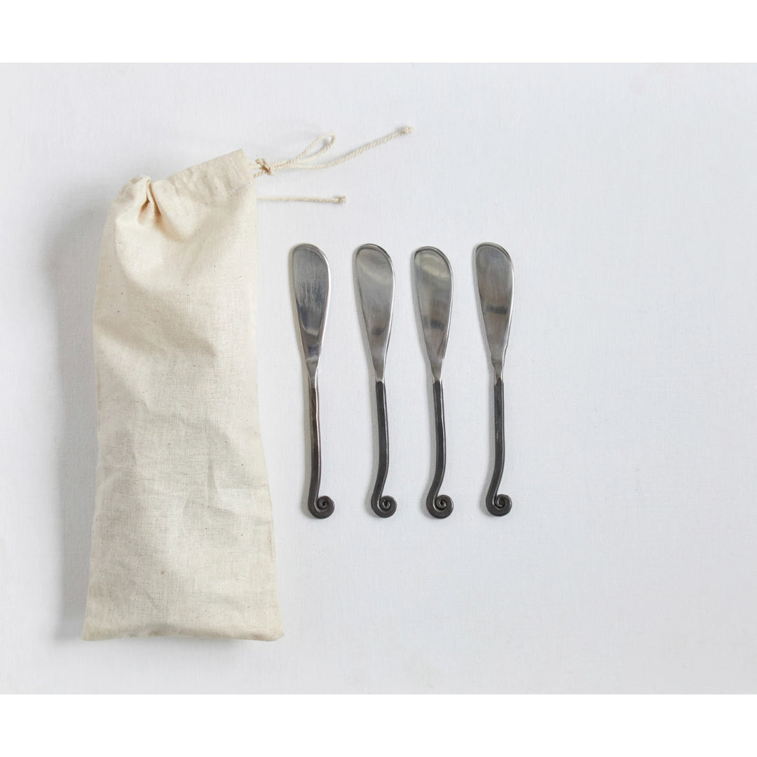 Set of 4 Canape Knives