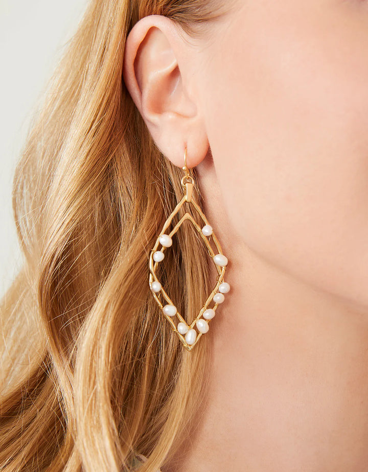 Deco Pearl Earrings - Madison's Niche 
