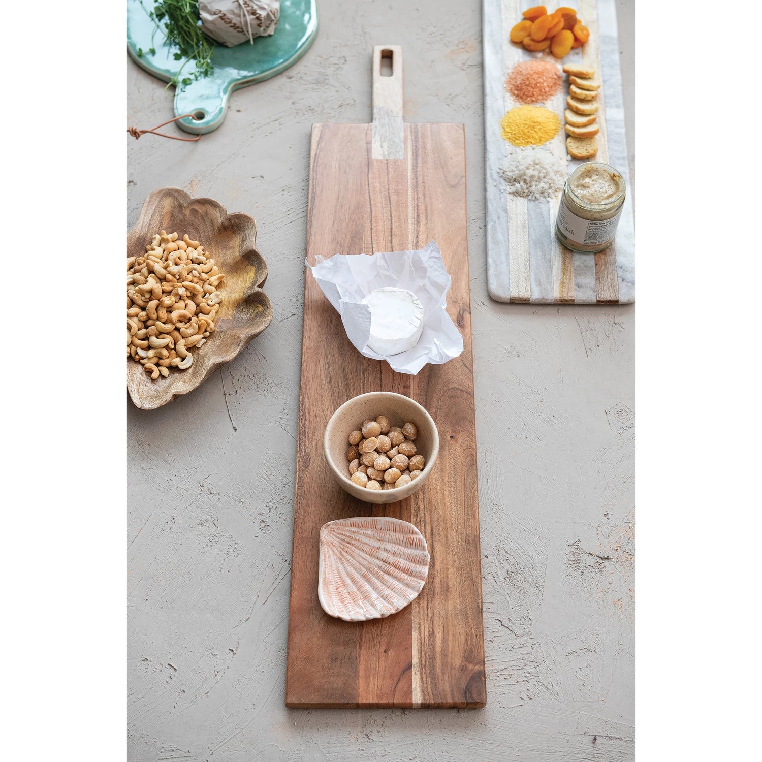 Madison's Niche Wood Board - Thumbnail 3