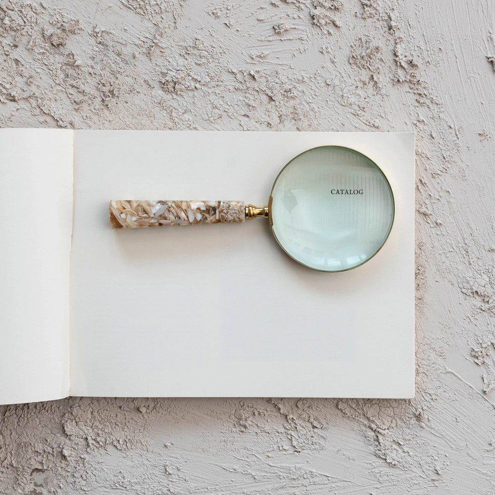 Pearl Magnifying Glass - Madison's Niche 