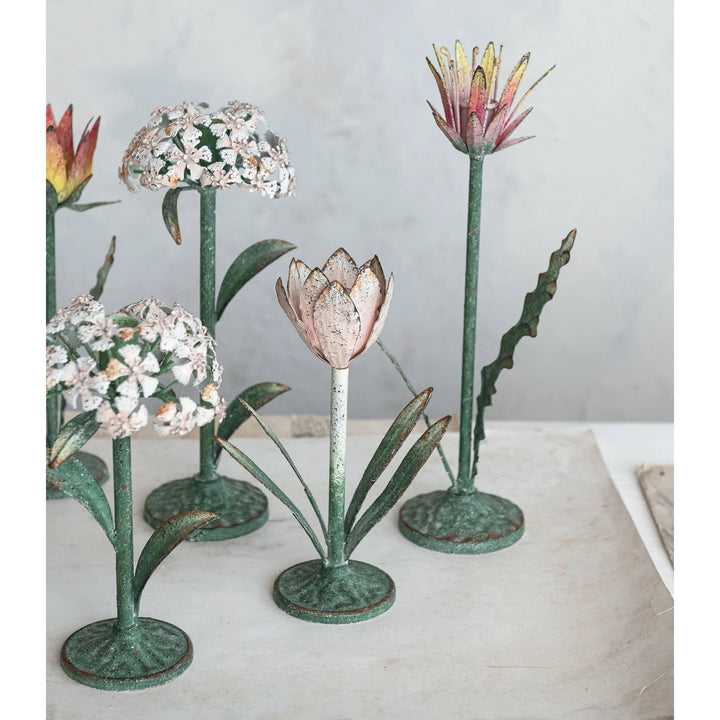 Metal Flower Taper Holder