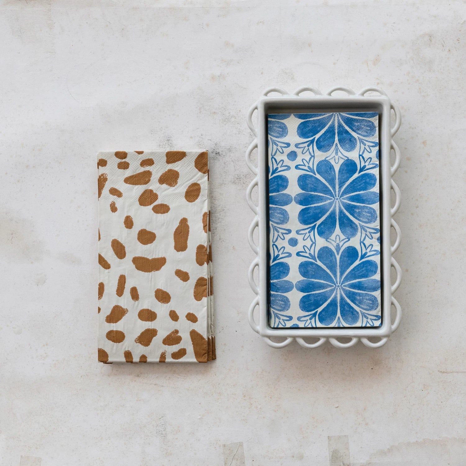 Madison's Niche Napkin Holder - Thumbnail 2