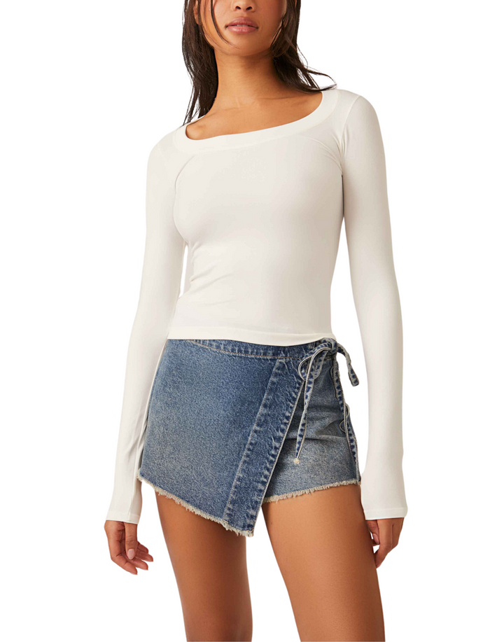 Must Have Scoop Layering in White - Madison's Niche 