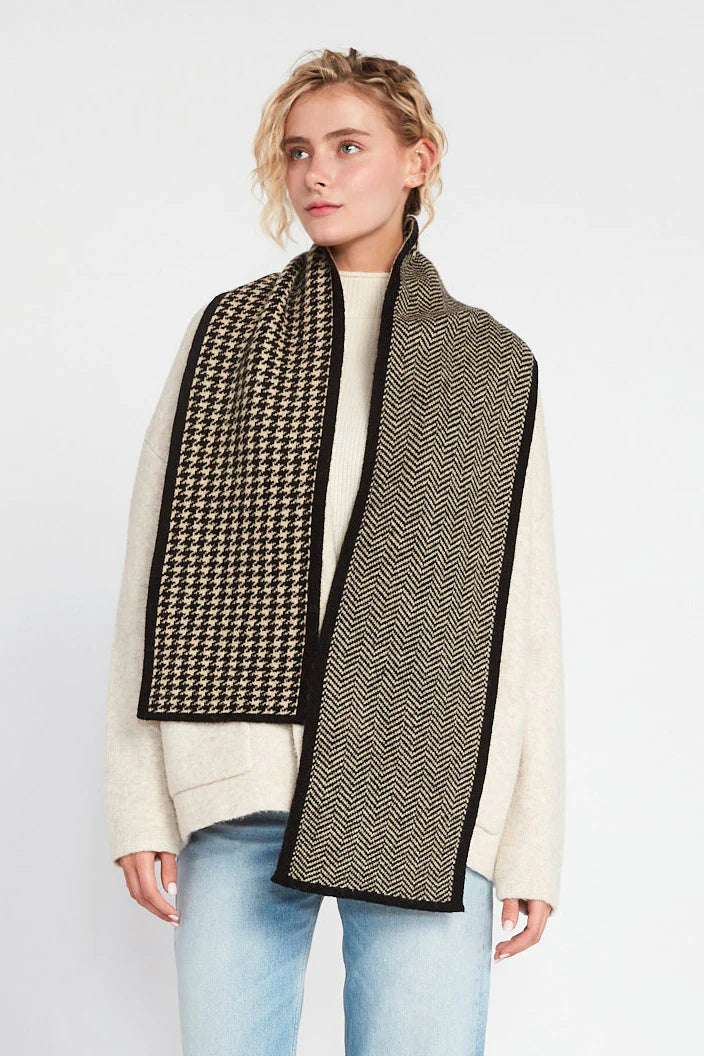 Pat Reversible Houndstooth Scarf - Madison's Niche 