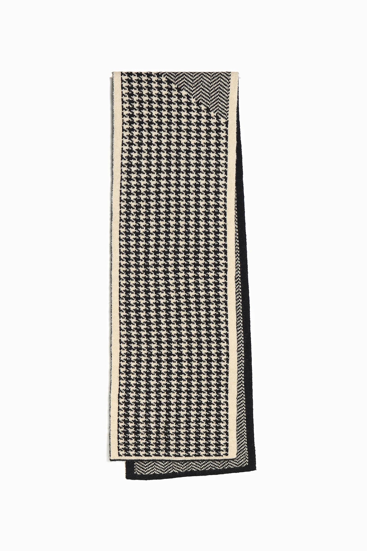 Pat Reversible Houndstooth Scarf - Madison's Niche 