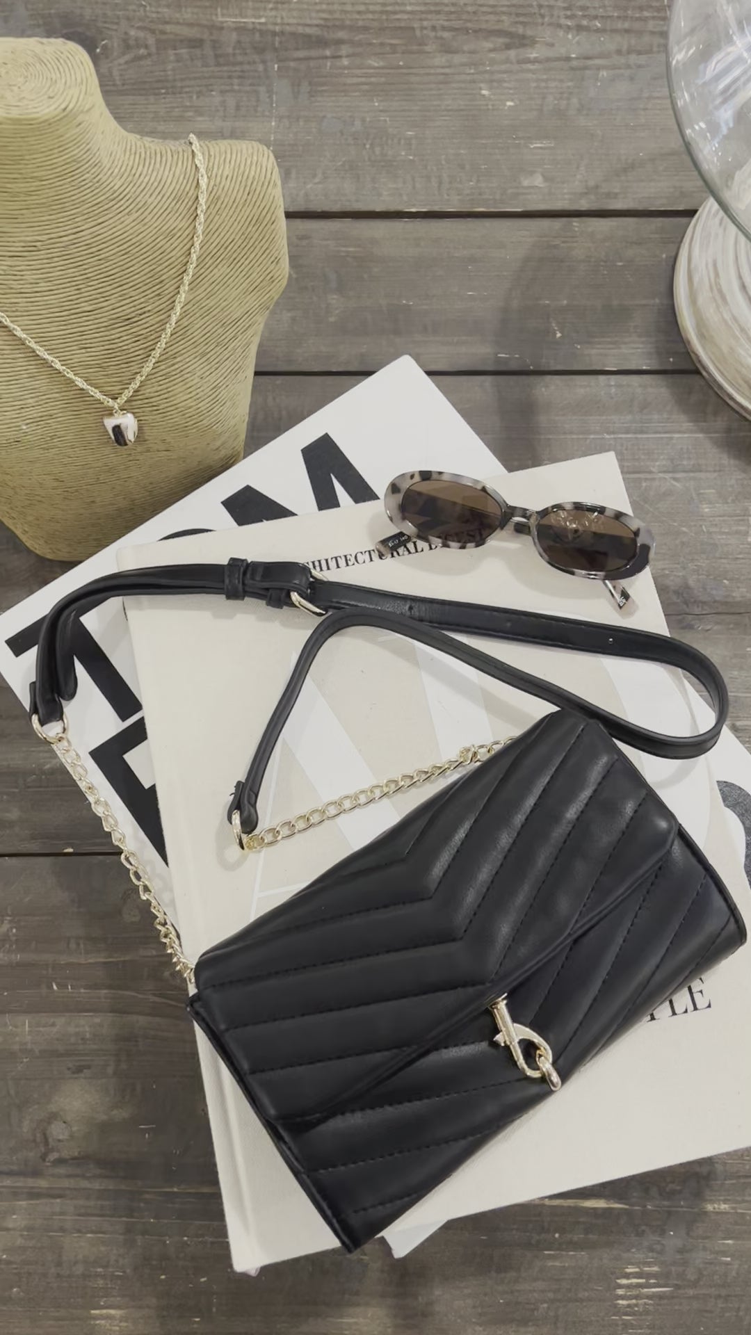 Nanci Crossbody Bag in Black