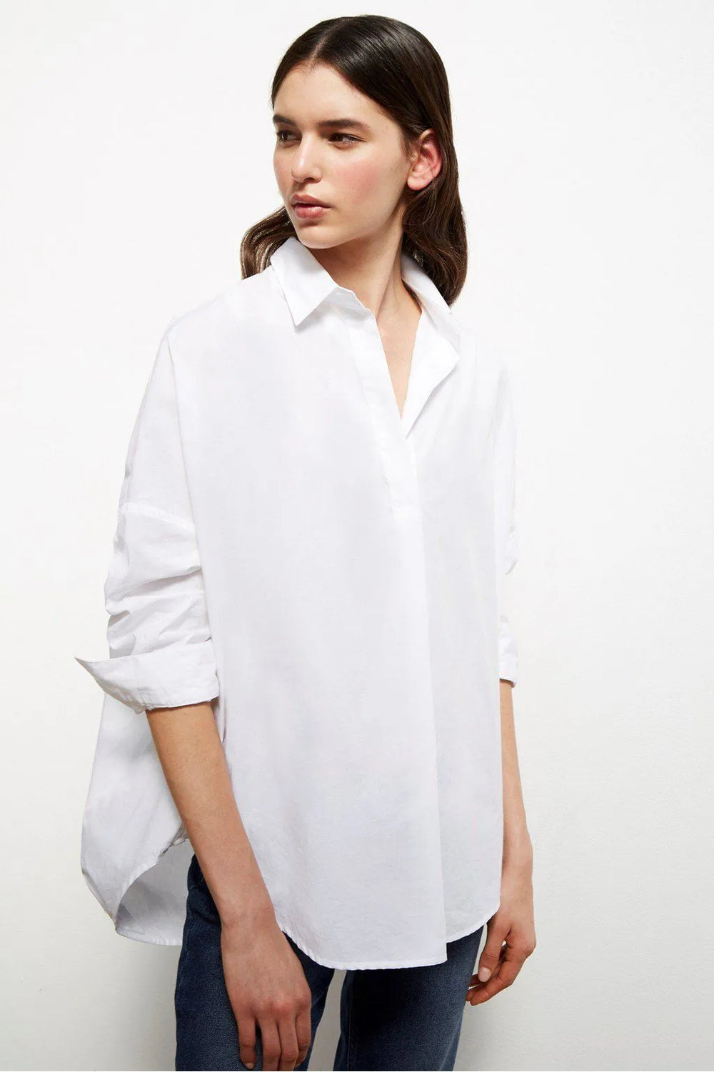 Rhodes Poplin Popover Shirt in Linen White - Madison&
