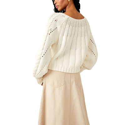 Sandre Pullover - Madison's Niche 