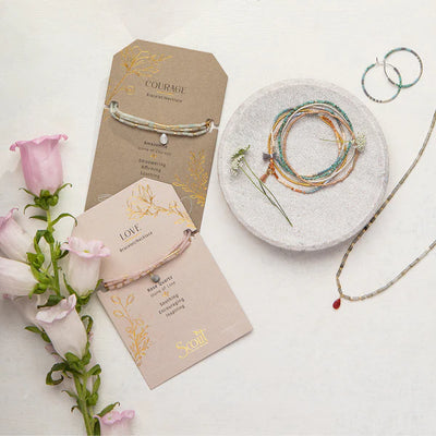 Stone of Courage Teardrop Wrap - Madison's Niche 