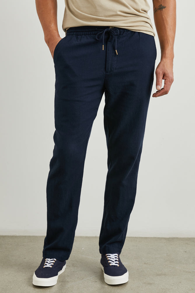 Callum Pant - Madison's Niche 