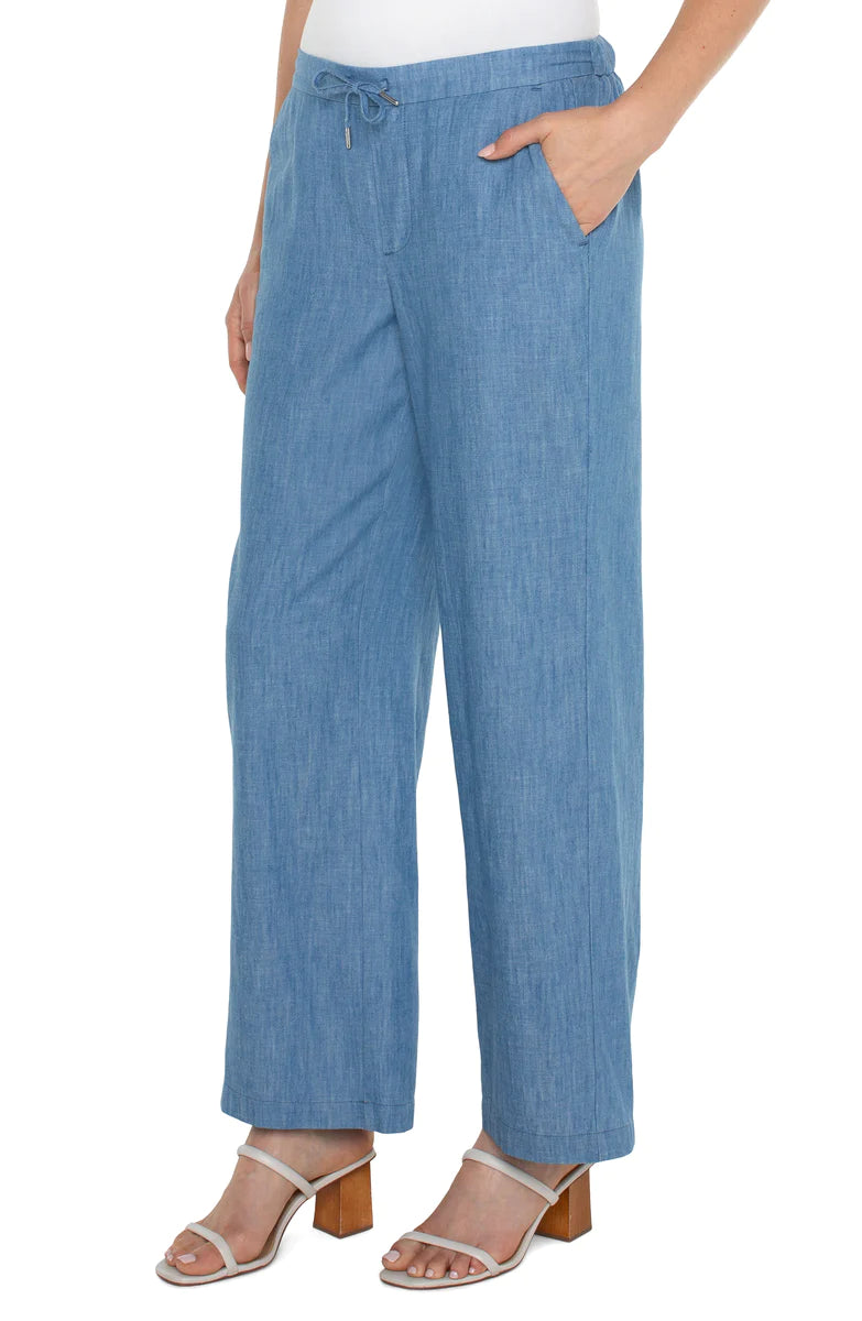 Relaxed Wide Leg in Chambray