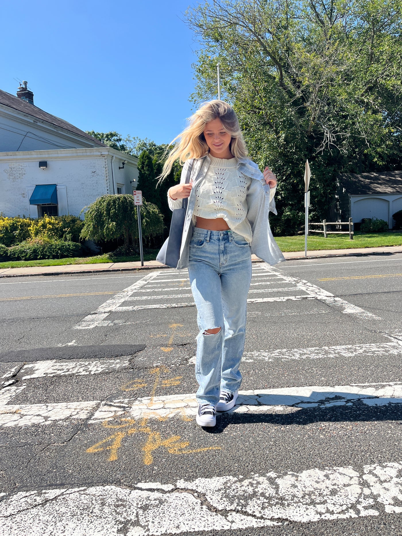 Cassie Jean in Charm Distressed - Madison's Niche 