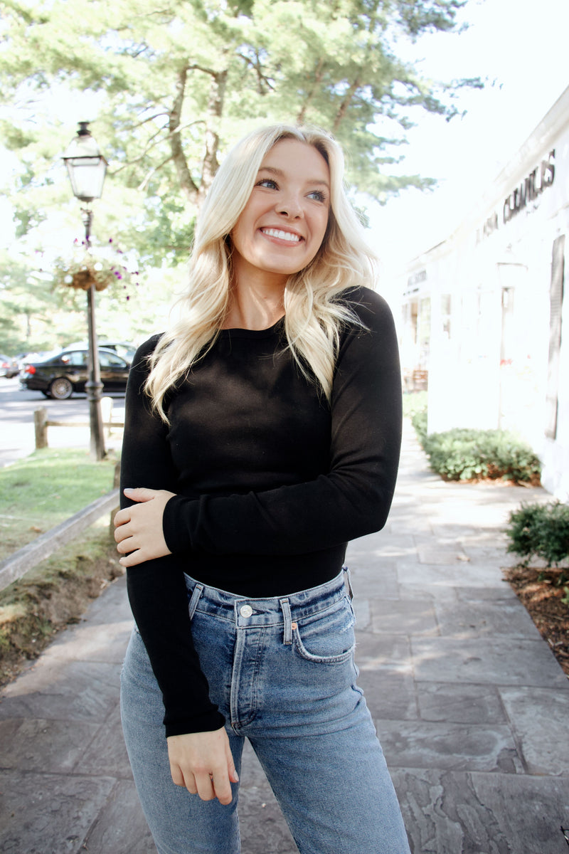 Long Sleeve Crew Neck in Black - Madison's Niche 