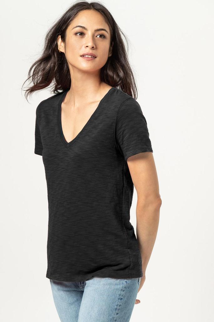 V-Neck Short Sleeve Seam Tee in Black - Madison's Niche 