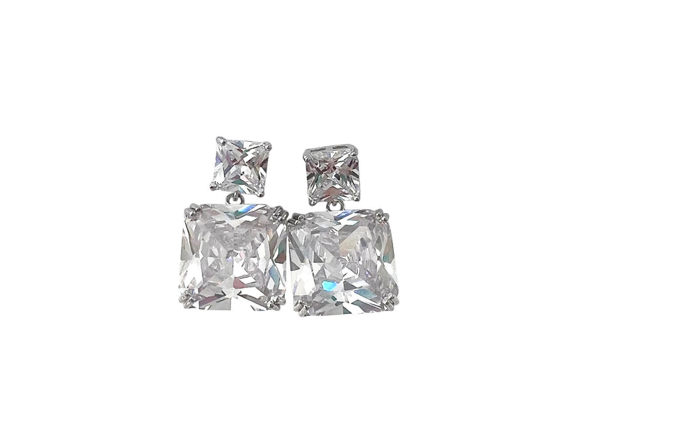 Brooke Earrings in Silver - Madison&