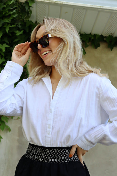 Long Sleeve Button Down in Linen - Madison's Niche 