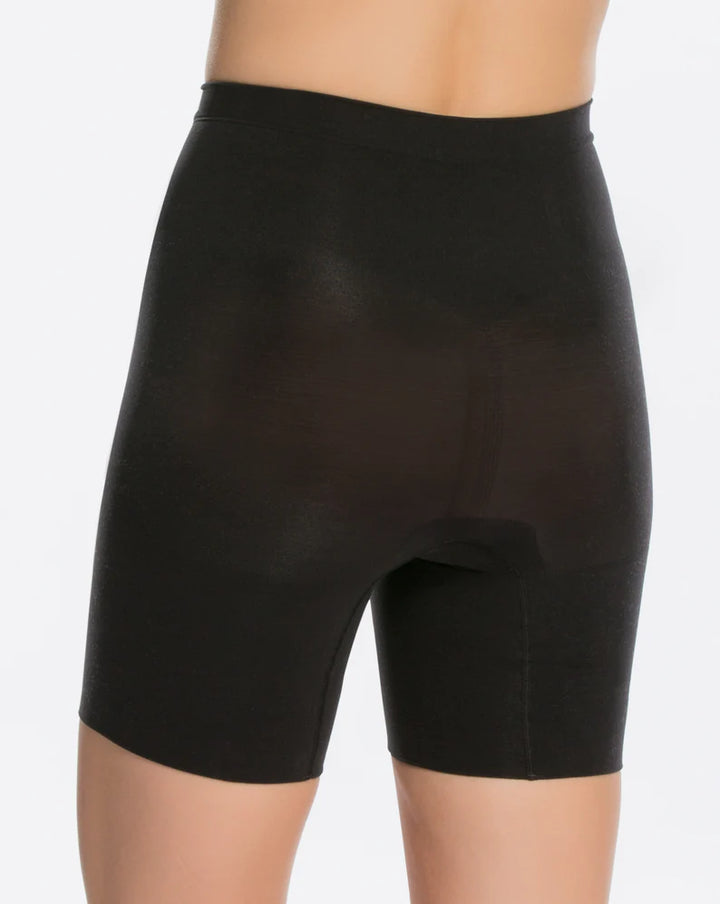 Power Short in Very Black - Madison's Niche 